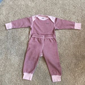 Like New Patagonia Capilene Baselayer Set (6 months)